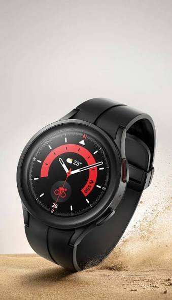 Montre Connectée - Samsung Galaxy - Watch5 Pro - 45 mm - Écran 1.36 Pouce - Batterie 590 mAh - Bluetooth 5.2 - 06 Mois de Garantie