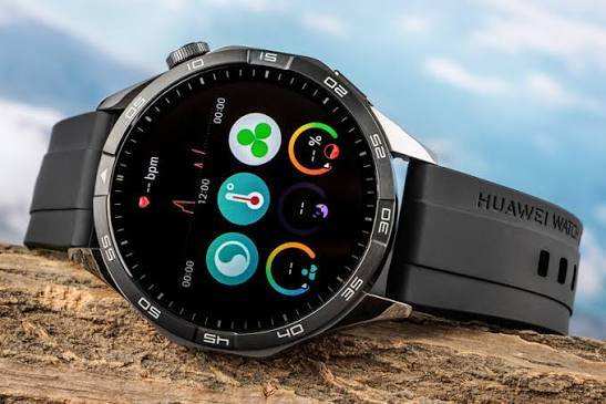 Montre Connectée - Huawei Watch - Gt 4 46mm –   Amoled 1.43 Pouces – Bluetooth – 06 Mois De Garantie